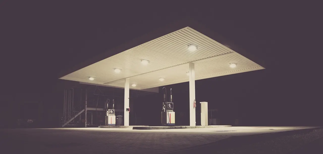 Neubau einer Aral Tankstelle in München Riem